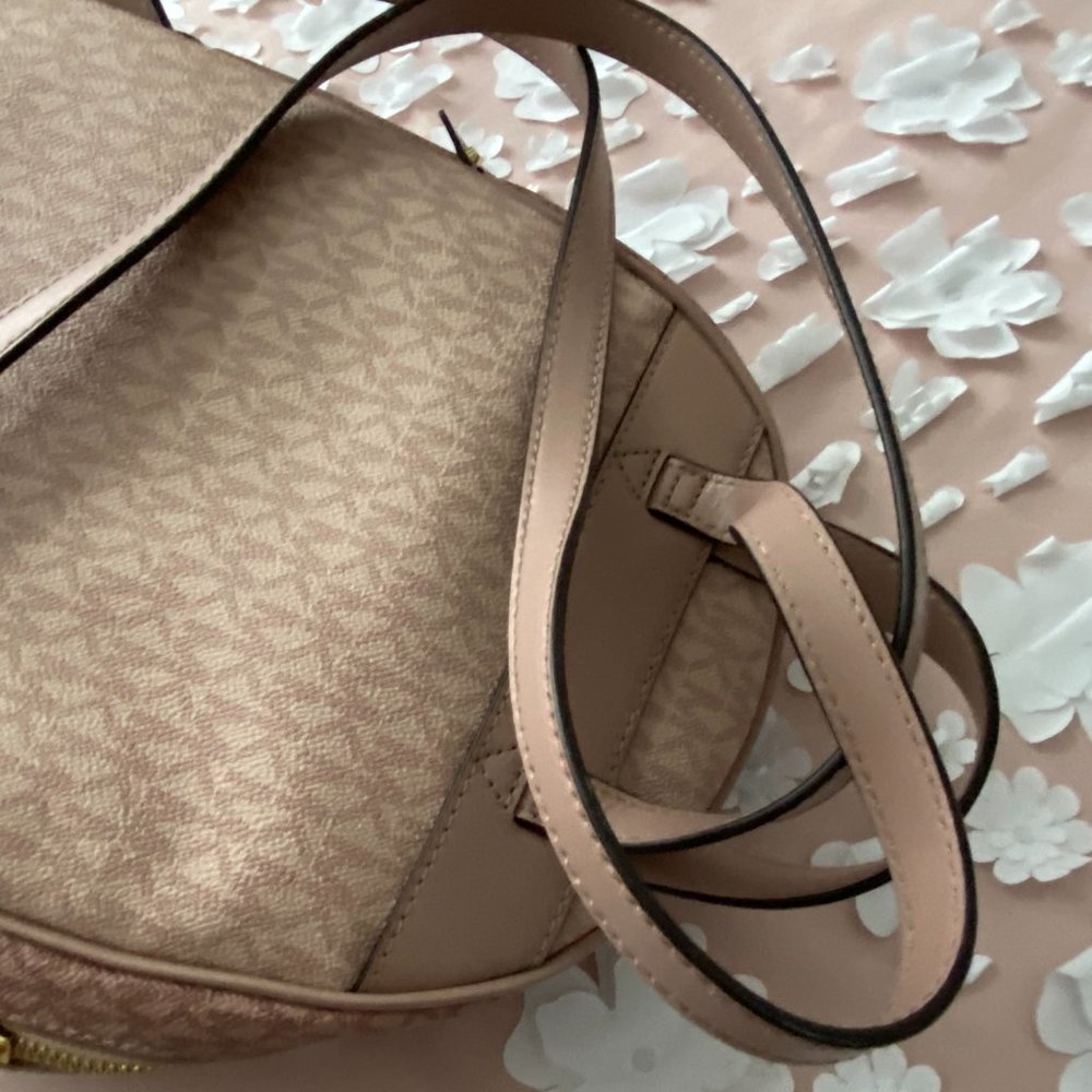 Michael Kors Rhea Backpack - Picture 4 of 5